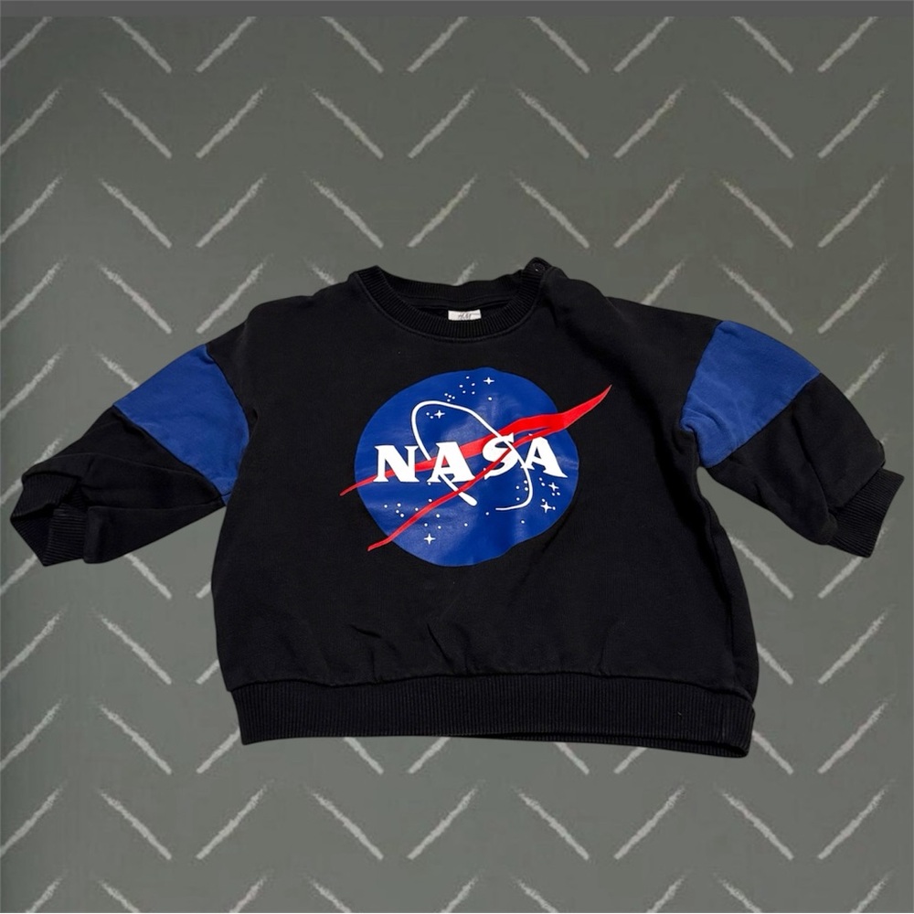 ❤︎2/$15❤︎ NASA Infant Crewneck